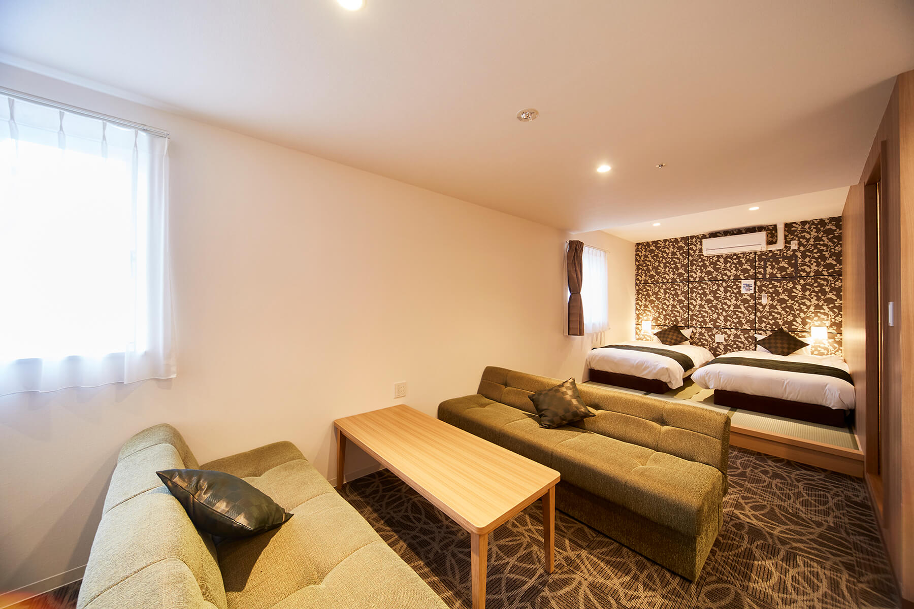 SUPERIOR ROOM