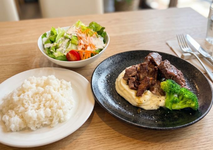 【レストラン桜】日替わり夕食メニュー